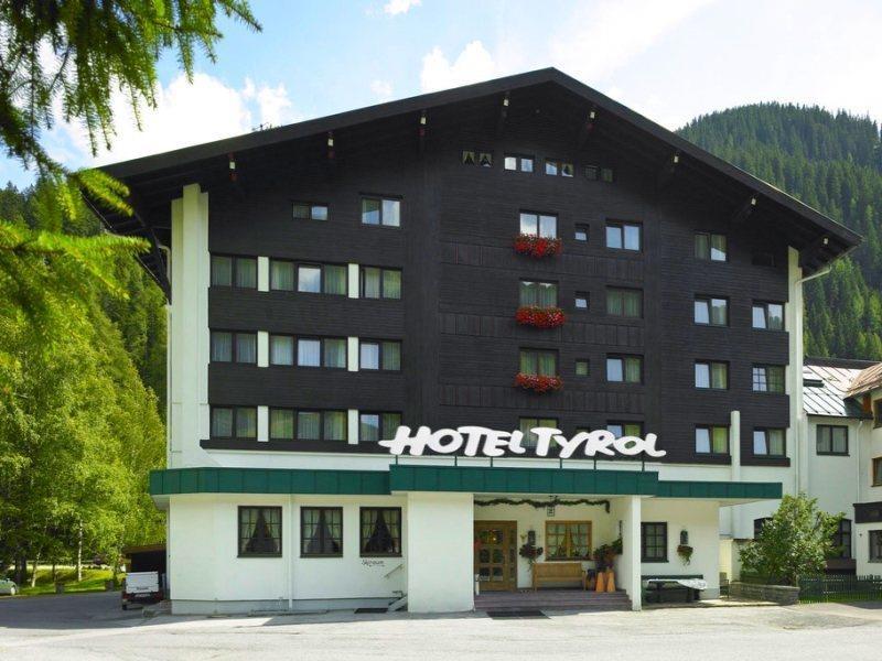 Raffl'S Tyrol Hotel Sankt Anton am Arlberg Bagian luar foto